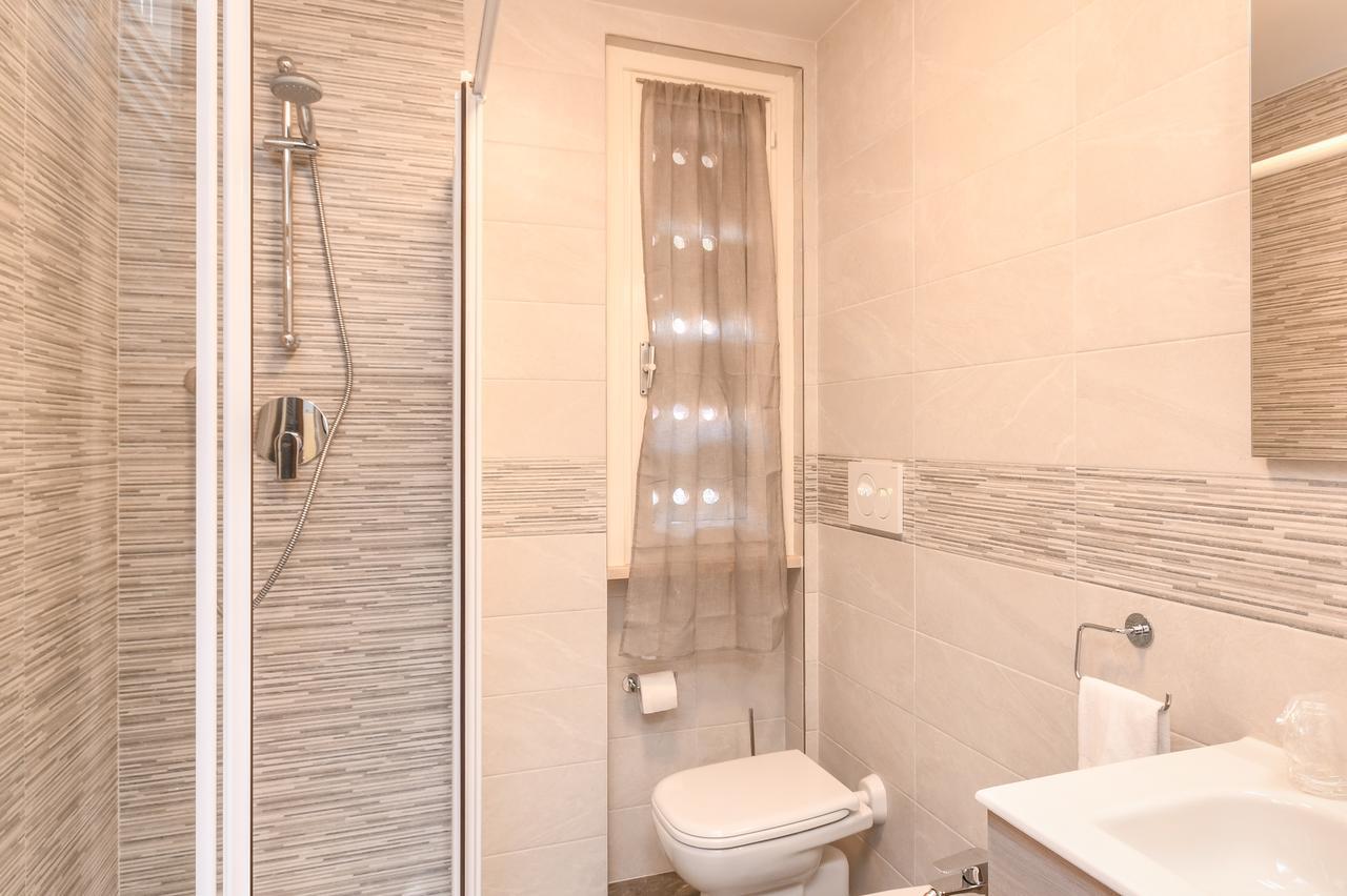 Holiday Sirmione Apartments Екстериор снимка